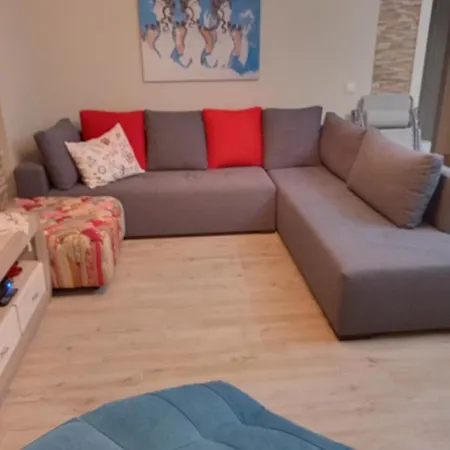 度假居 Maja House 1 *